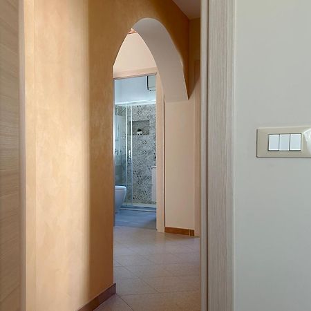 Red House Near The Sandy Beach, Parking & Wi-Fi Avola Exterior foto