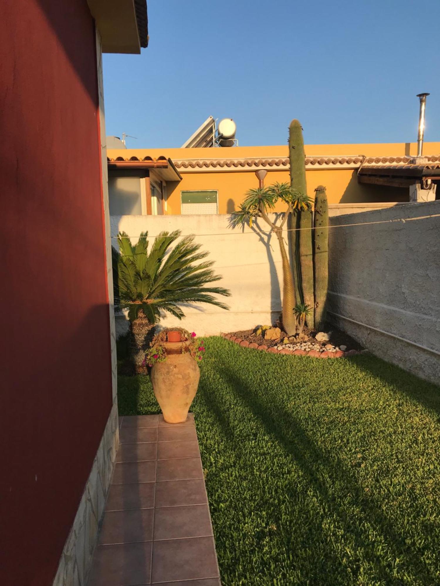 Red House Near The Sandy Beach, Parking & Wi-Fi Avola Exterior foto
