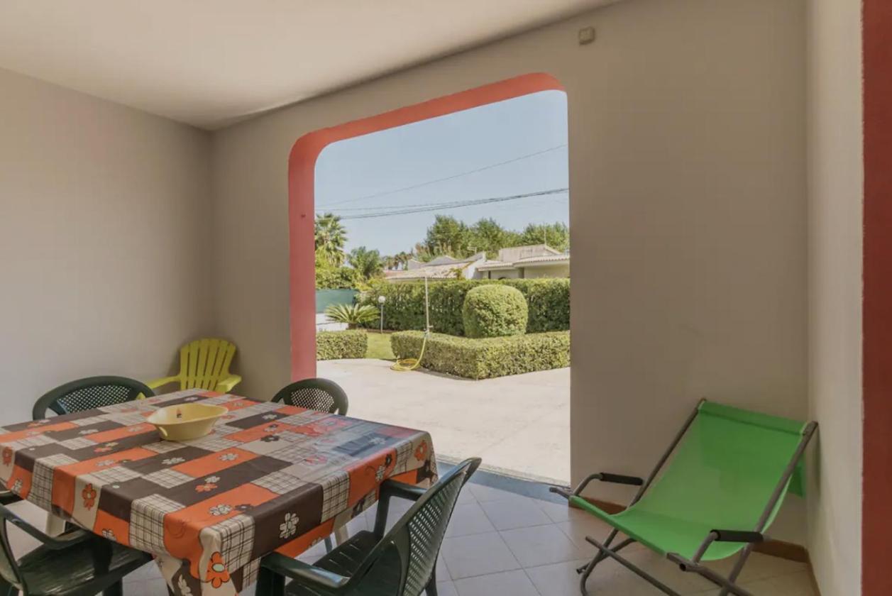 Red House Near The Sandy Beach, Parking & Wi-Fi Avola Exterior foto